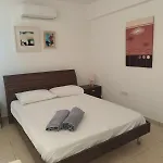 Royal Seaside Stay