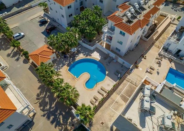 Royal Seaside Stay