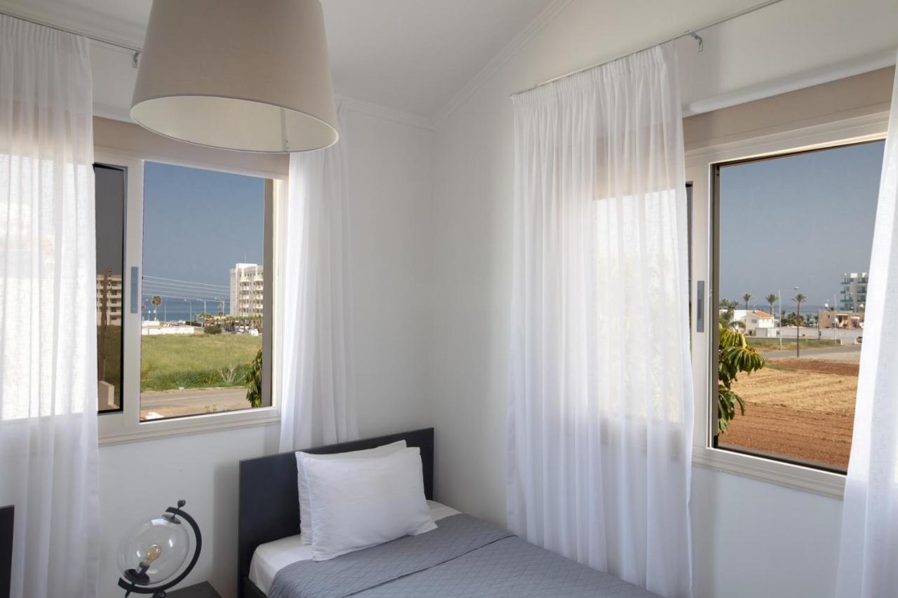 Tonia Seaview Protaras