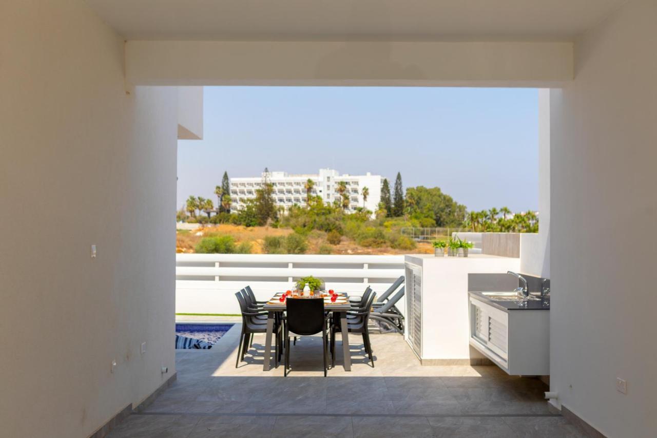 Villa Sol E Mar 3 *