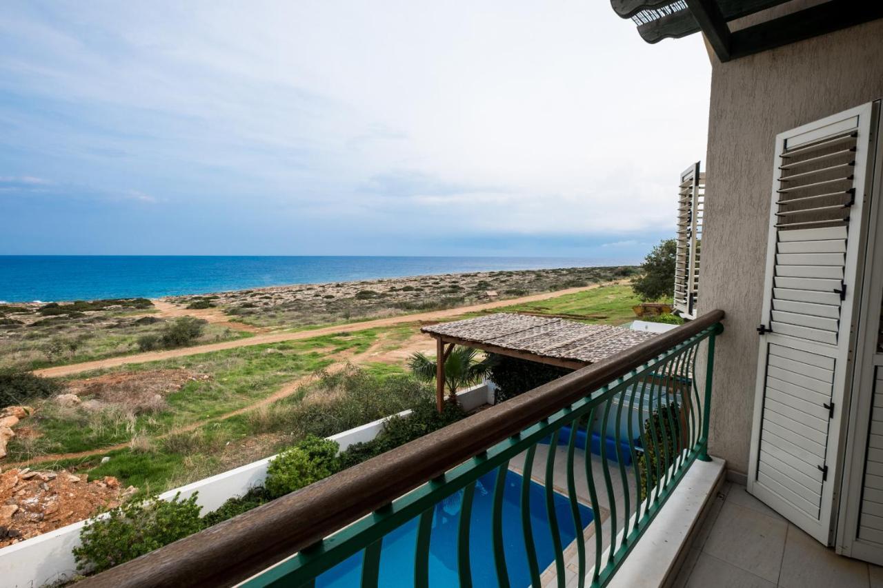 Artisan Seafront 1 Villa