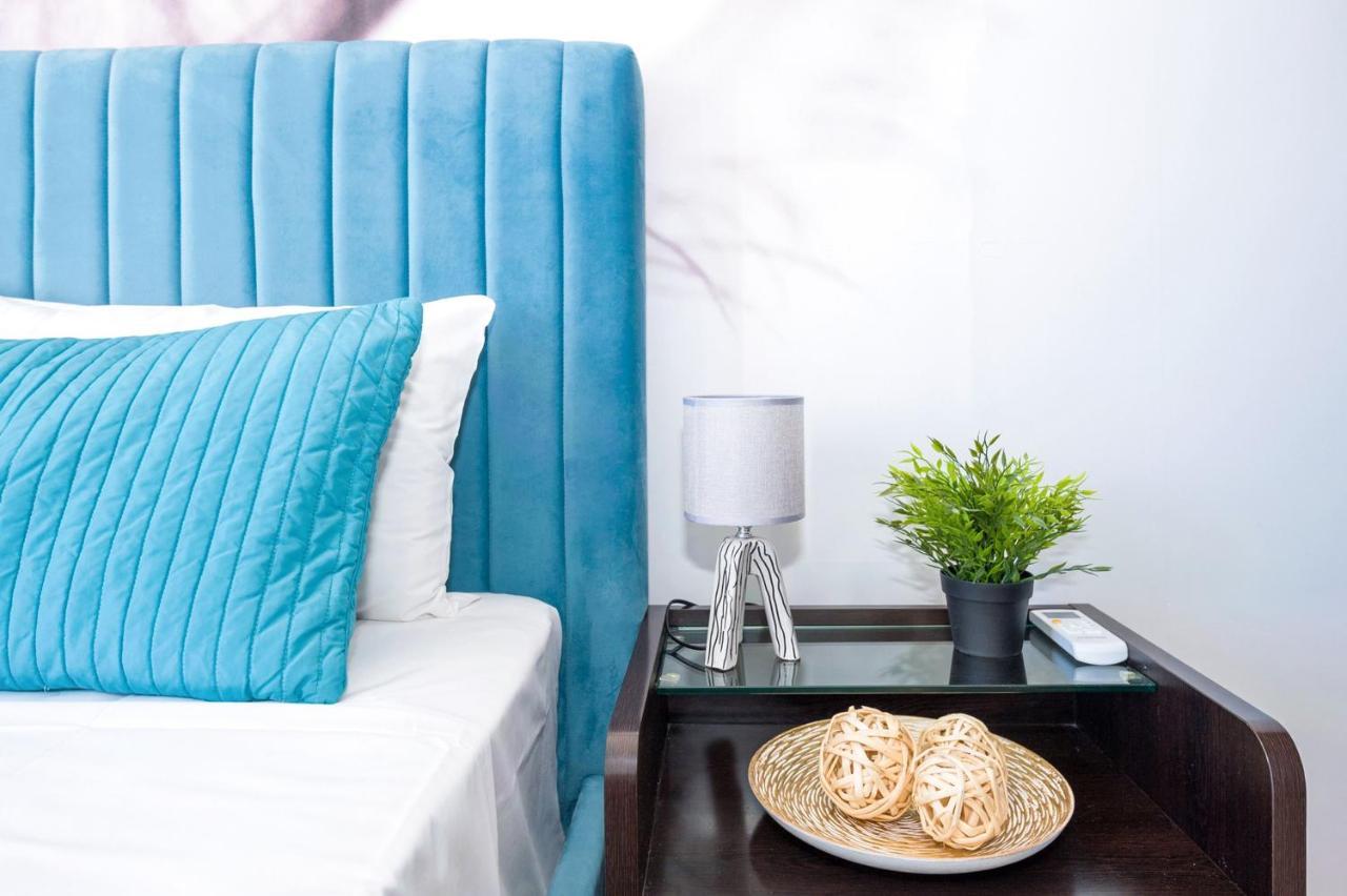 Sharon - Coralli Beachfront *