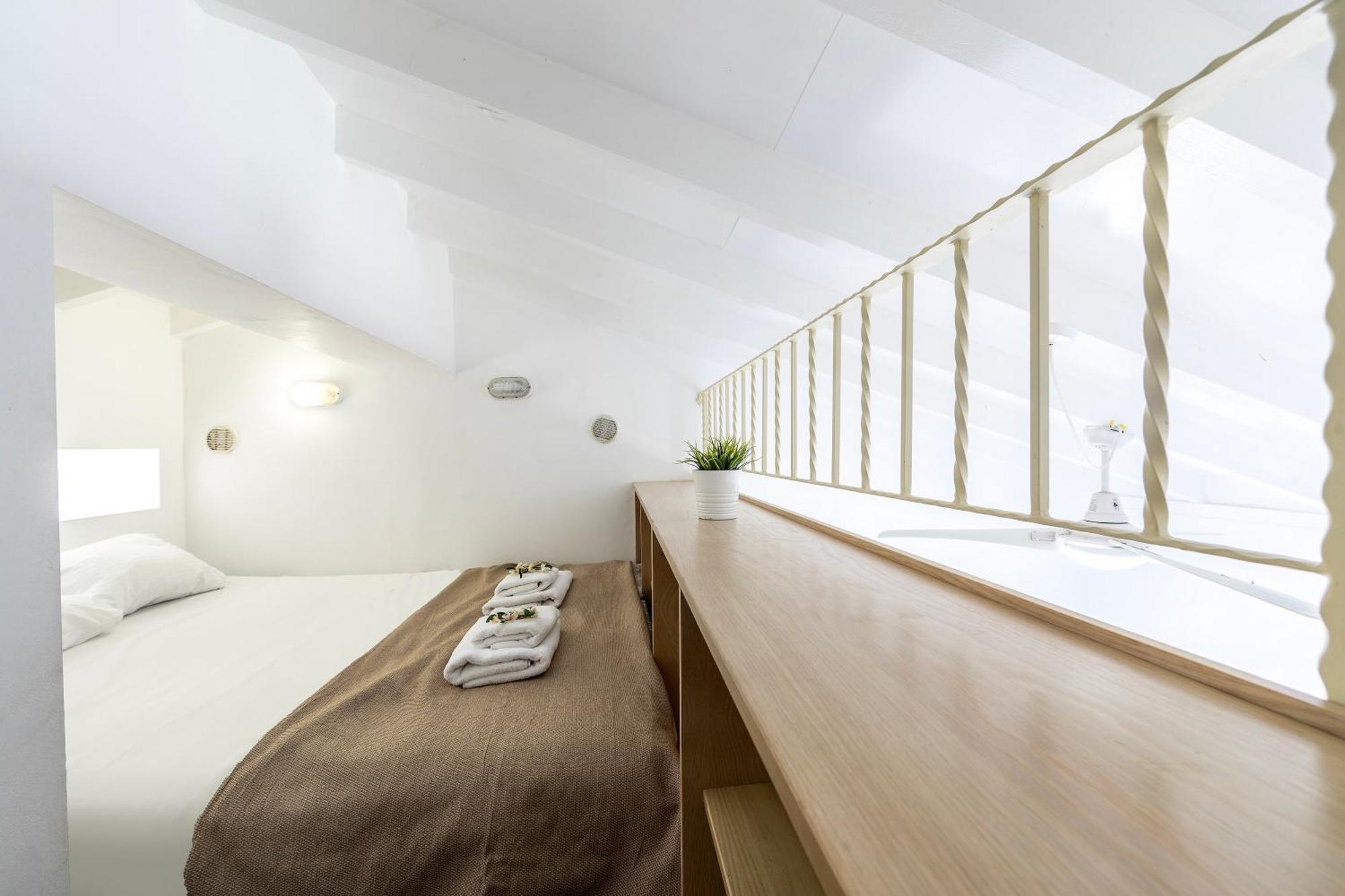 Villa Artisan Seafront 1 *