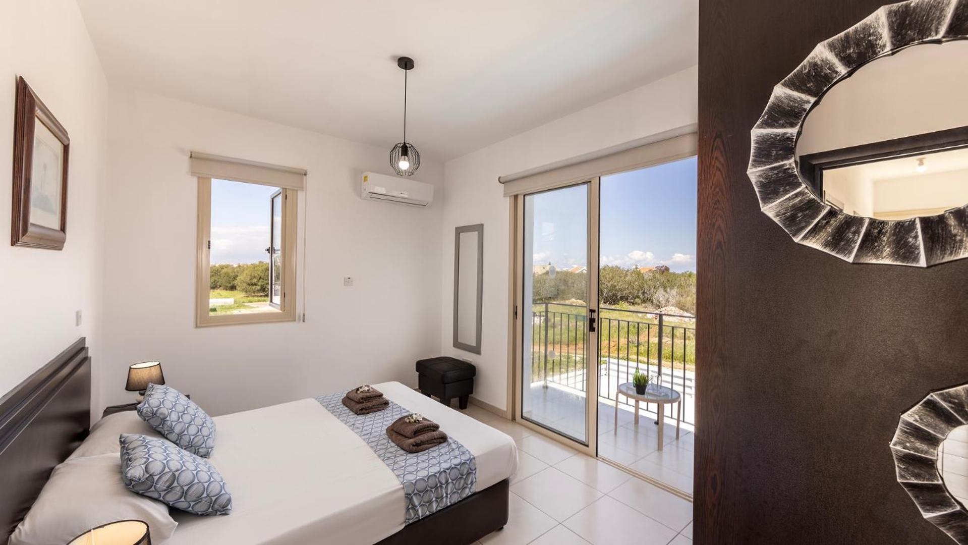 Palms Villa