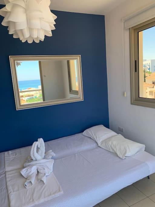 Aphrodite Sea View Apartment