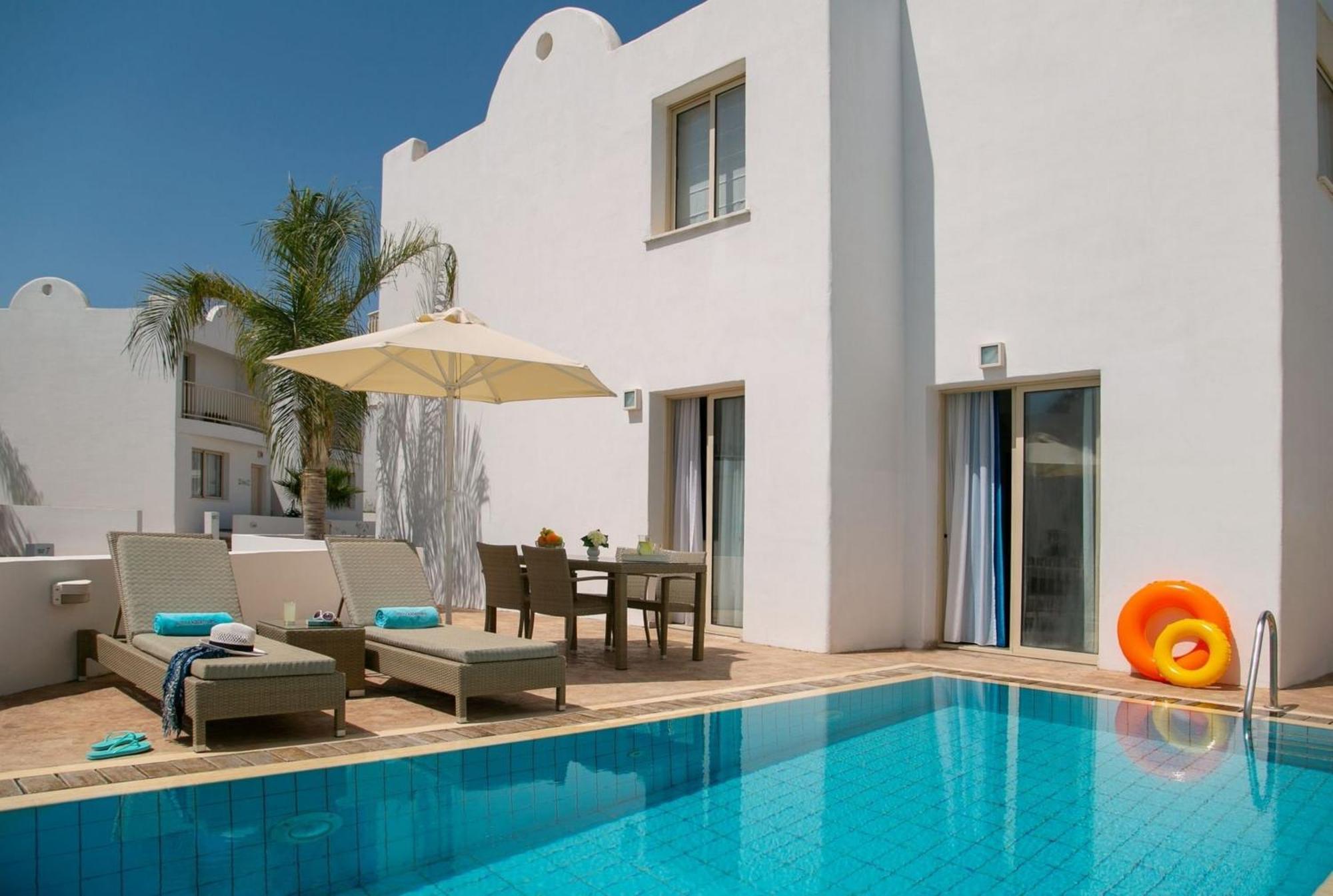 Lak Three-Bedroom Villa With Private Pool Protaras *