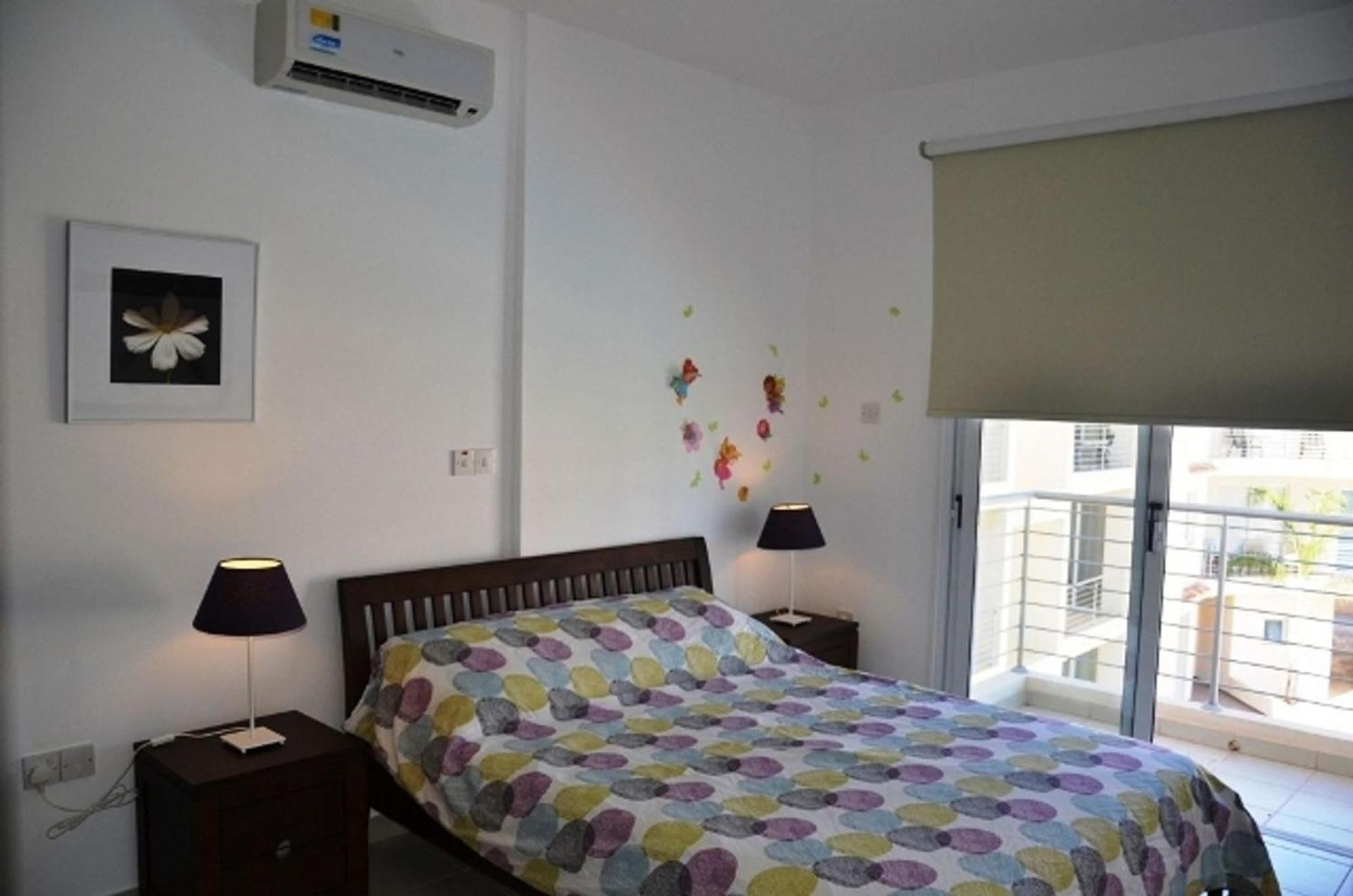 Apartment Two Bed With Sea Views And Pool Views *