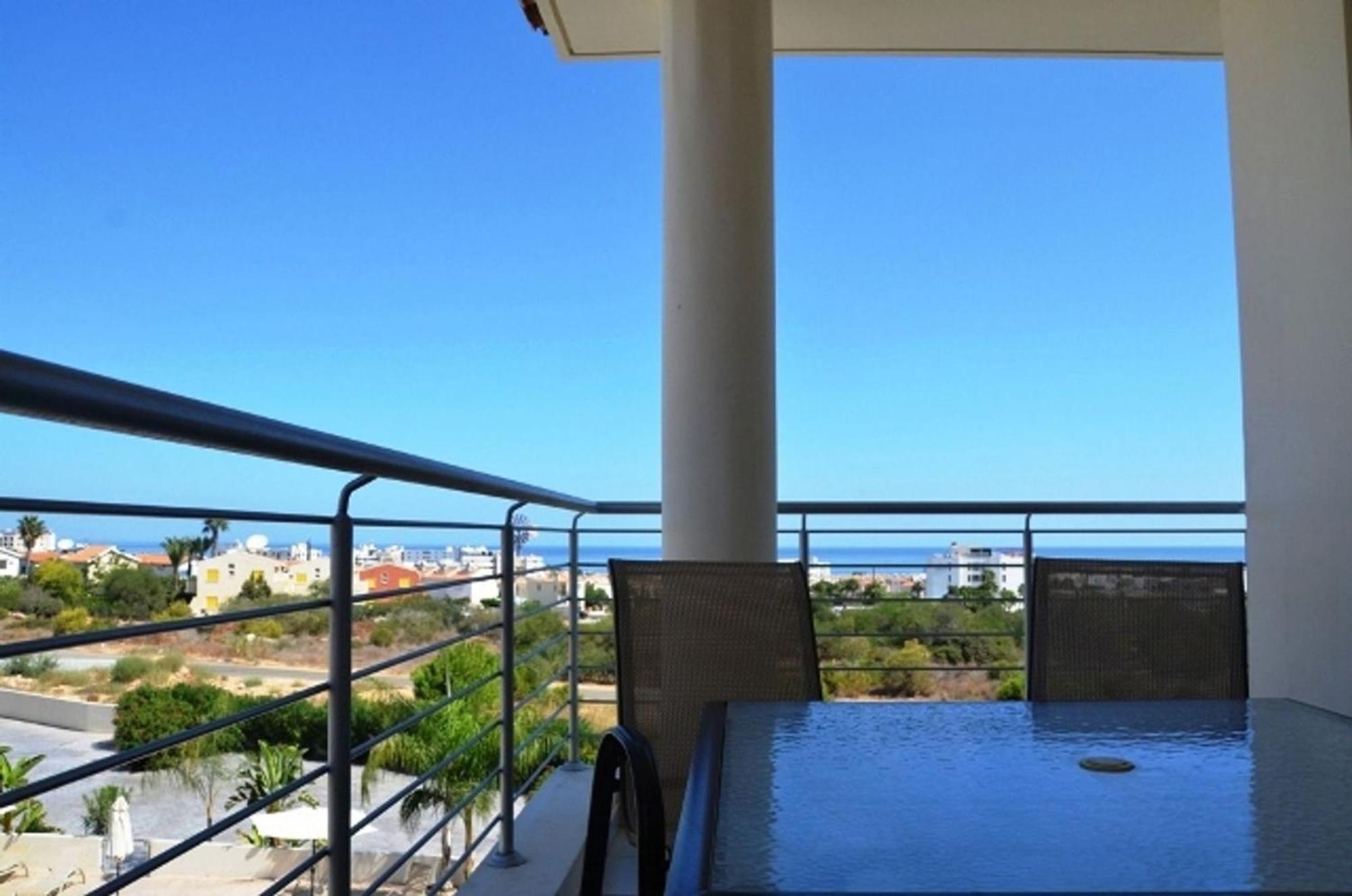 Two Bed With Sea Views And Pool Views Apartment Protaras