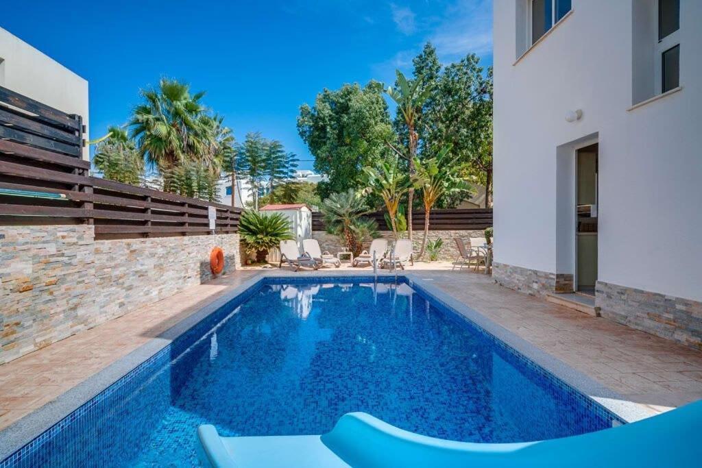 Villa Thomas Protaras