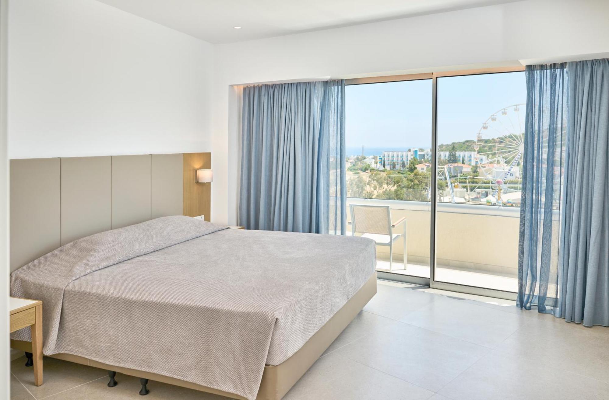 Sunrise Oasis & Waterpark Protaras