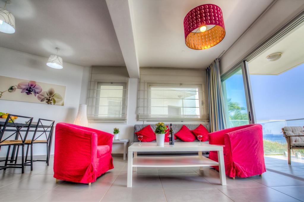 Apartment Beachfront Trident Protaras