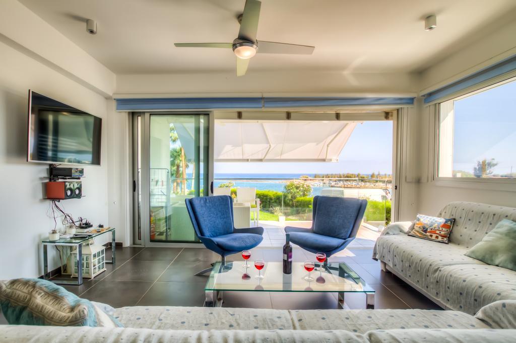 Apartment Beachfront Trident Protaras