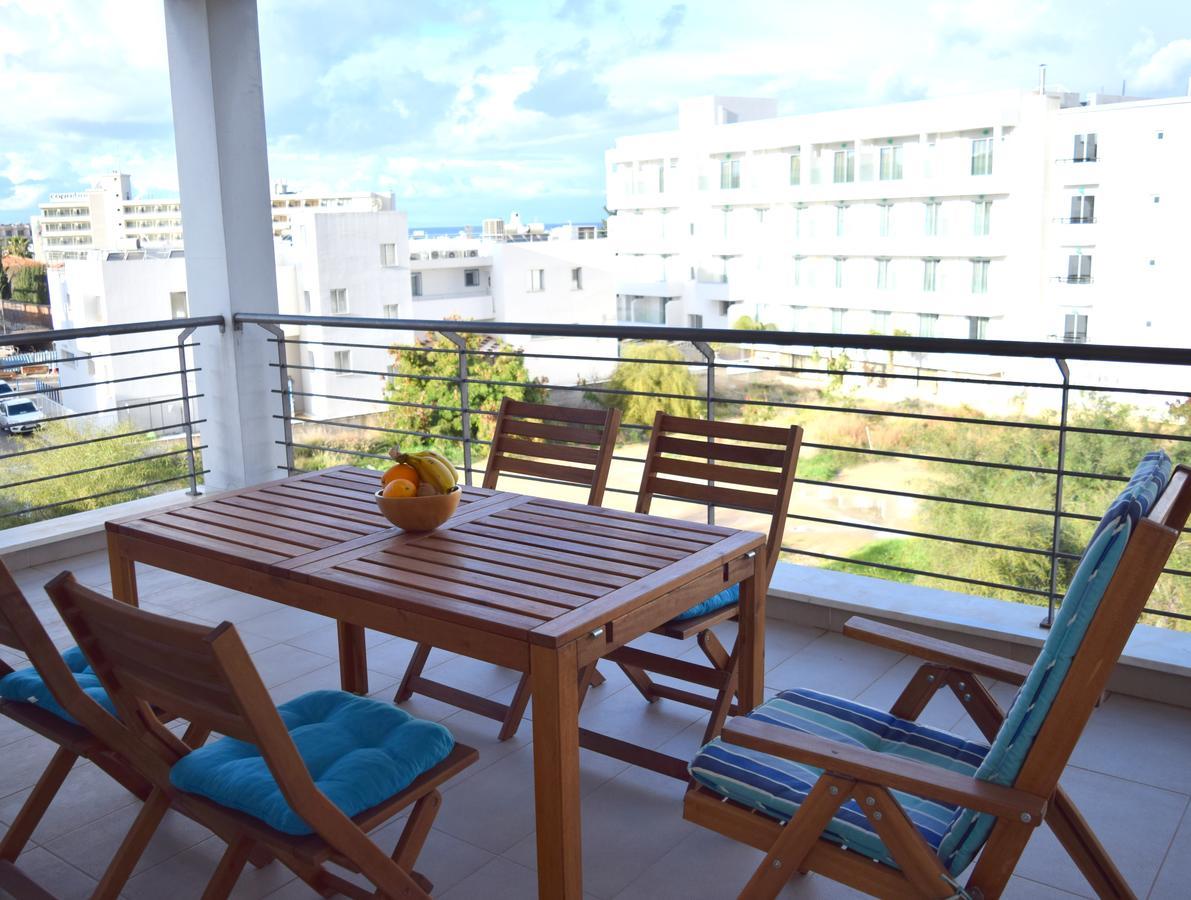 Apartment Sky Blue *