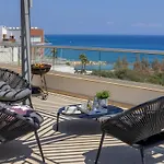 Emerald Bay Sea-Front Penthouse