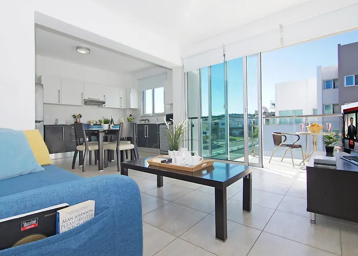 Amber - Coralli Beachfront Apartment