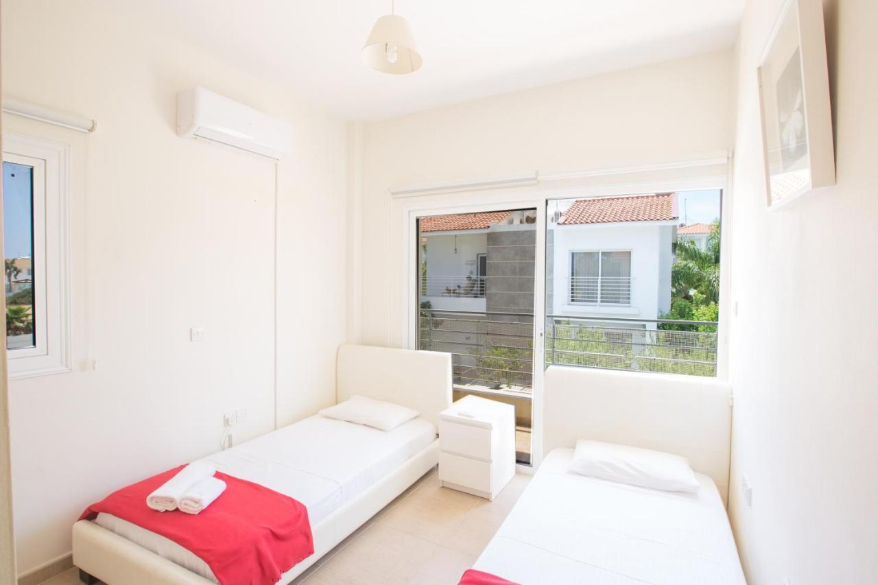 Delfini Villa Protaras
