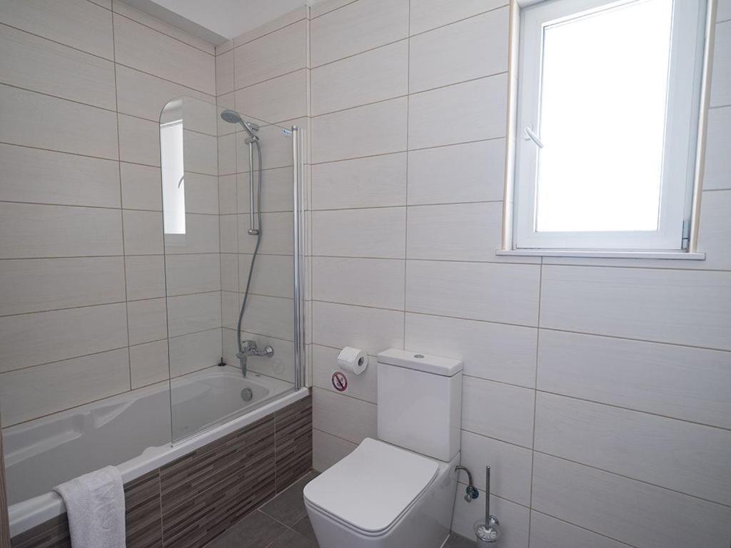 Villa Desi Aq Prpo490A Villa