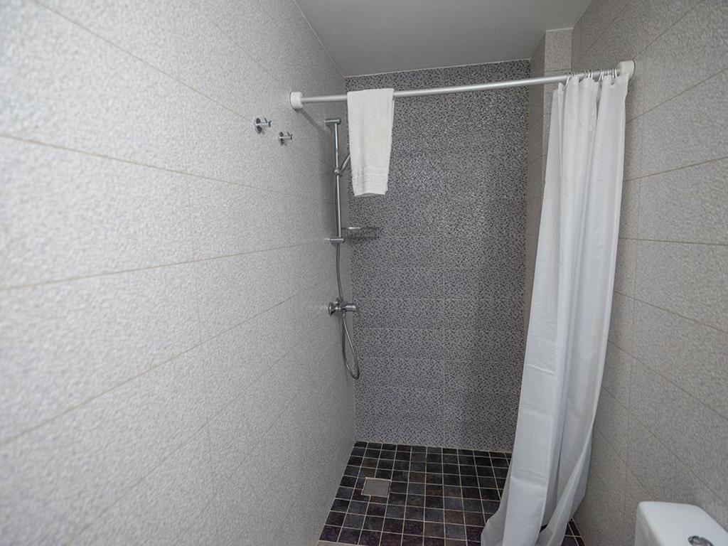 Villa Desi Aq Prpo490A Villa *