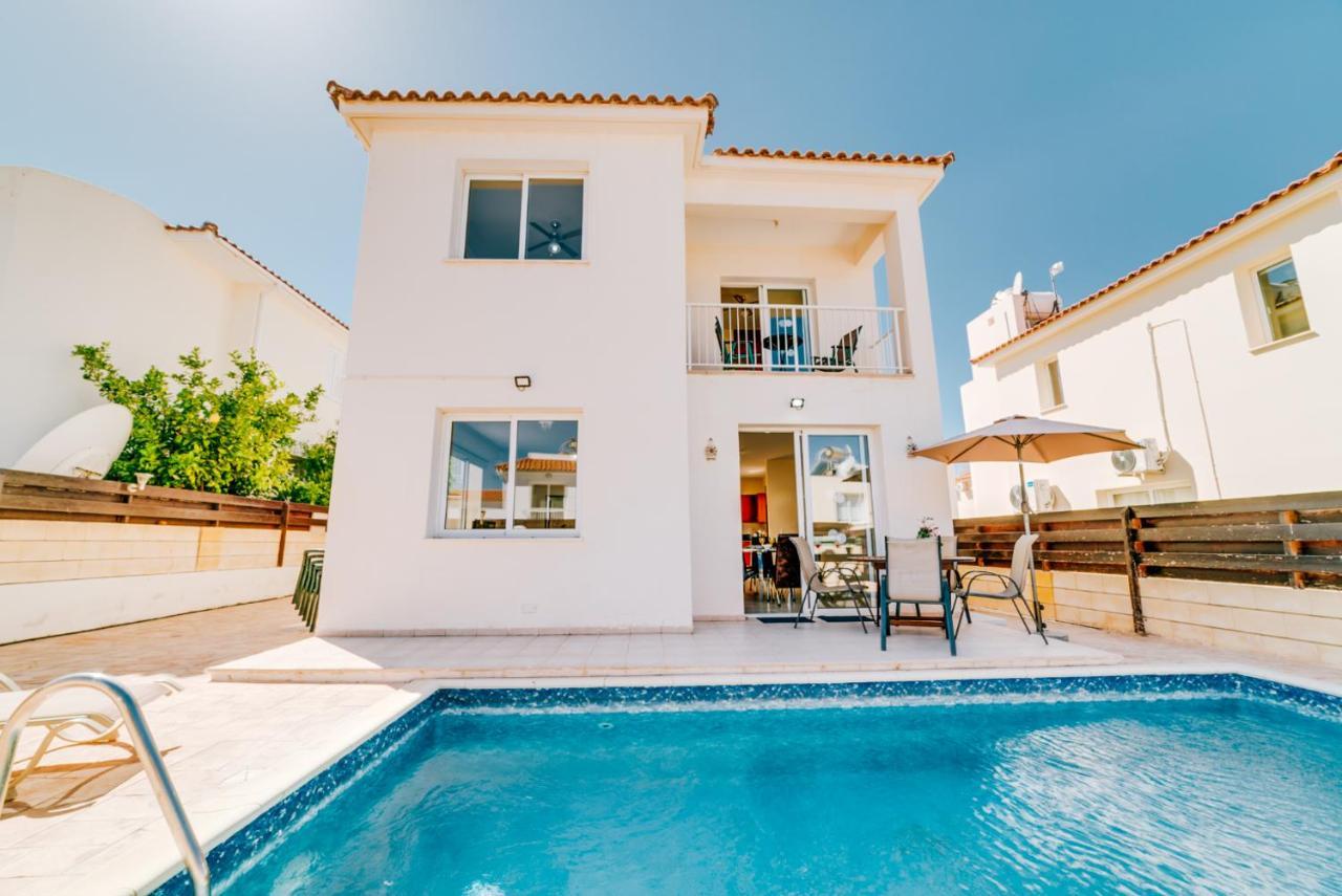 Karisa Villa