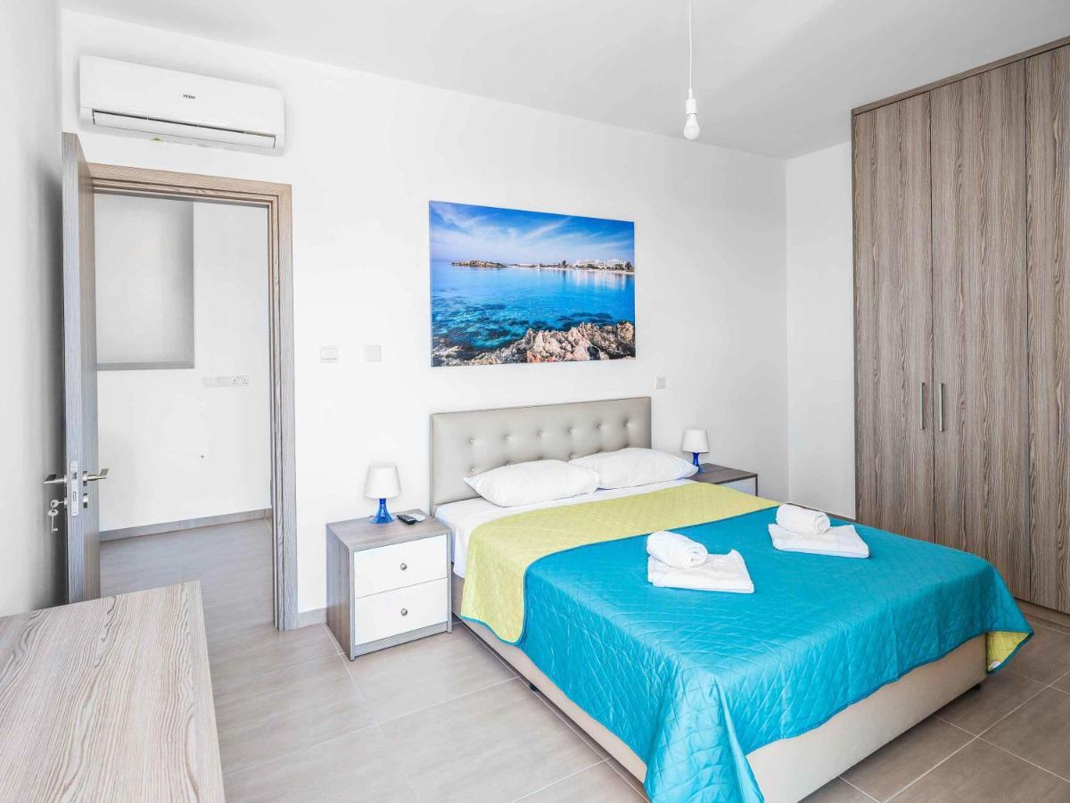 Gelos Villa *