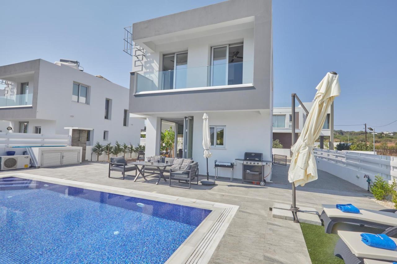 Pearl Ekaterina Villa