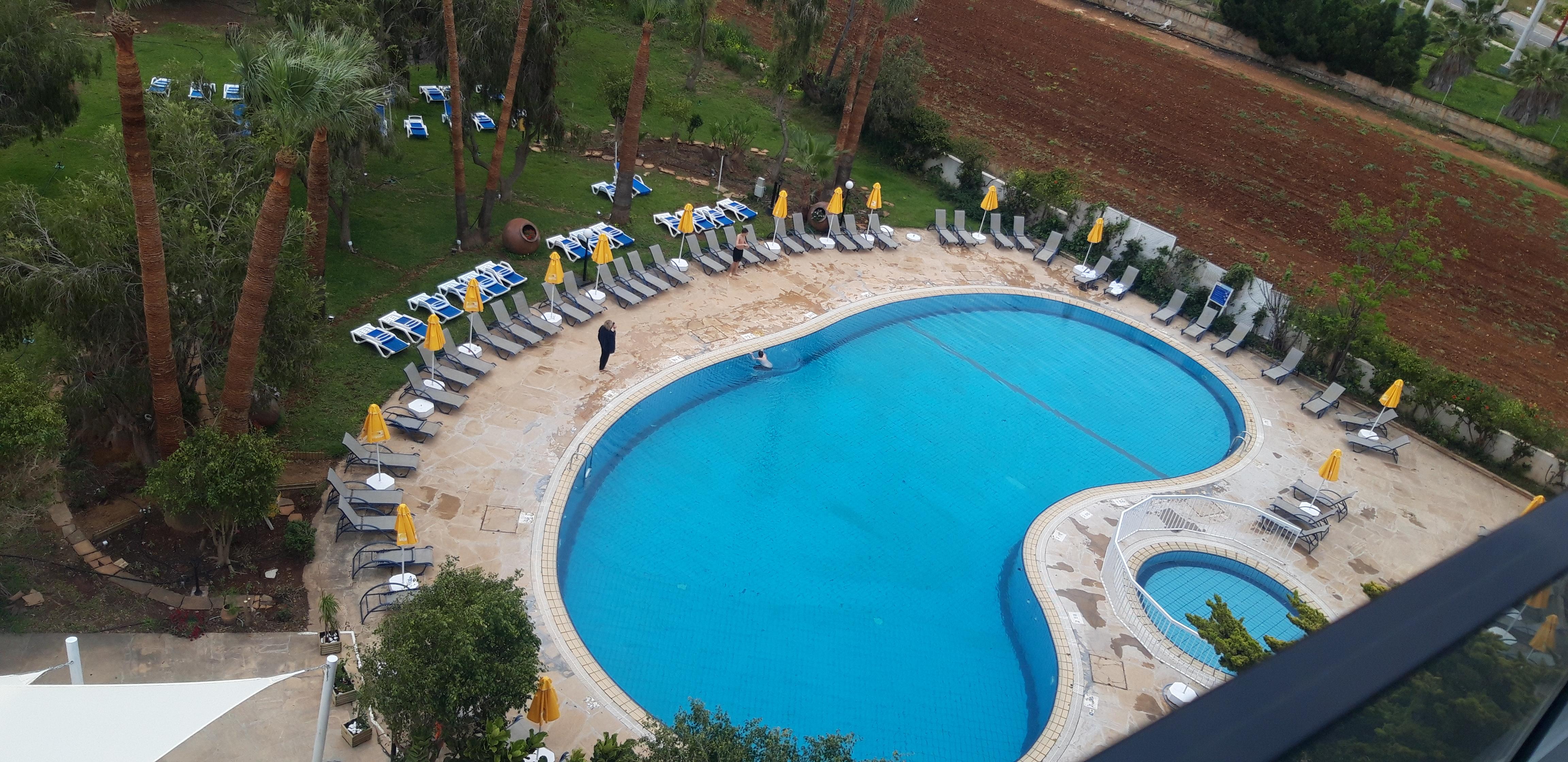 Papouis Hotel 3*