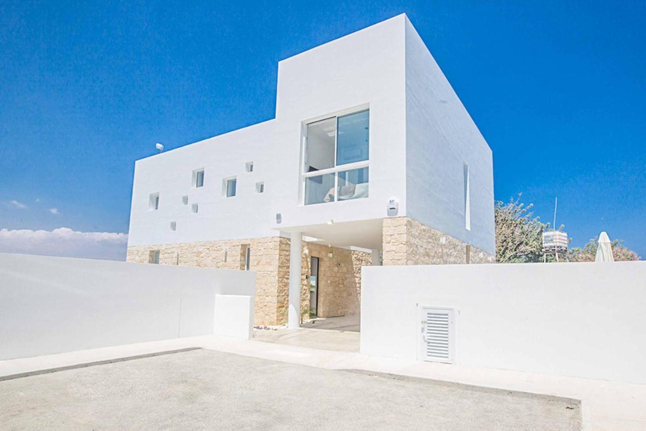 Vie Blue 2 Villa