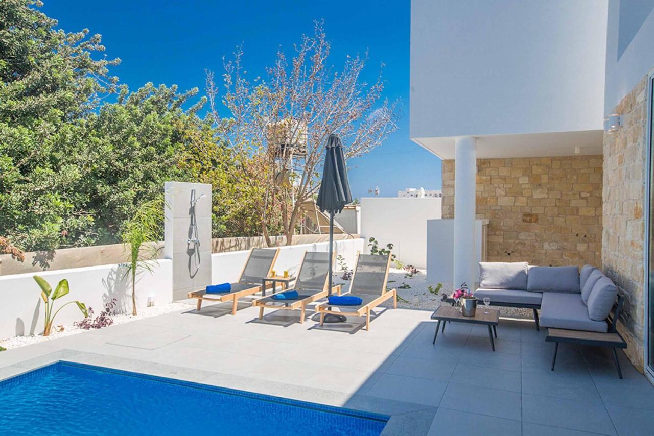 Vie Blue 2 Villa *
