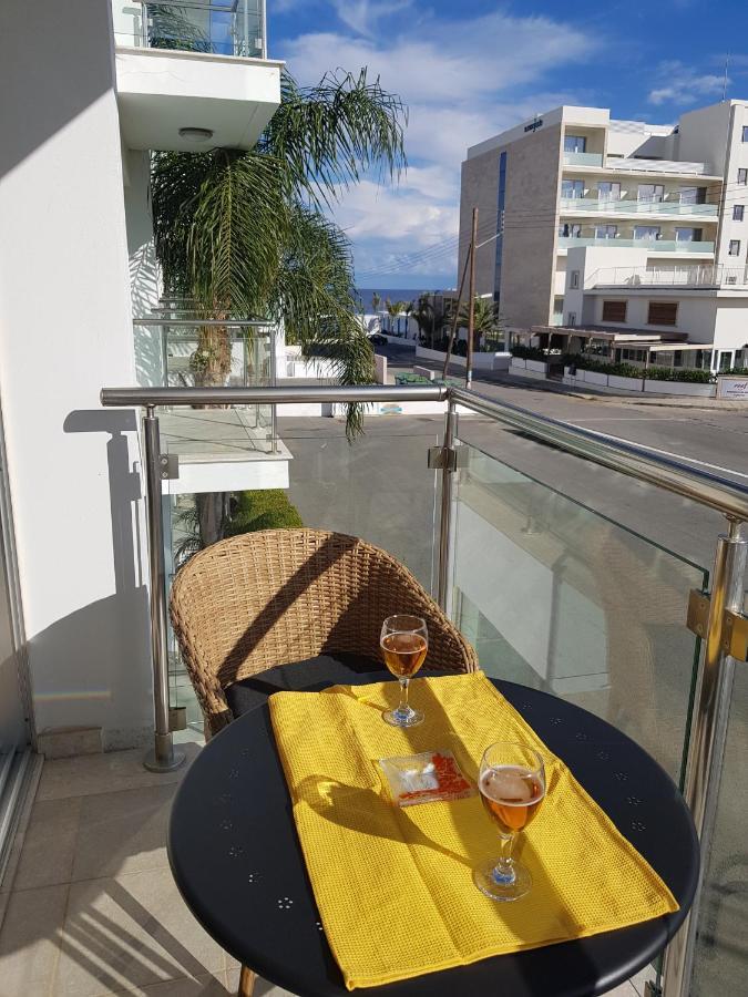 Coralli Stylish 1 Bedroom * Protaras