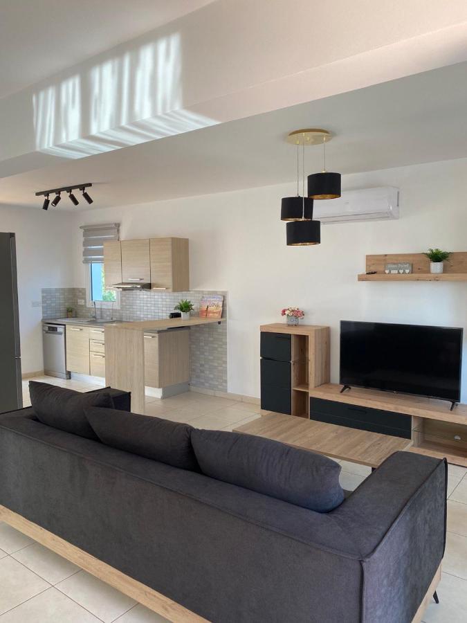 Villa Orestiada Ekaterina 3 Bdrm *