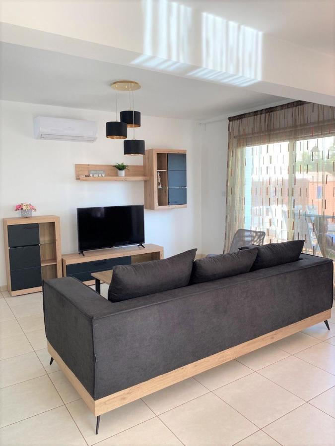 Orestiada Ekaterina 3 Bdrm Villa Protaras