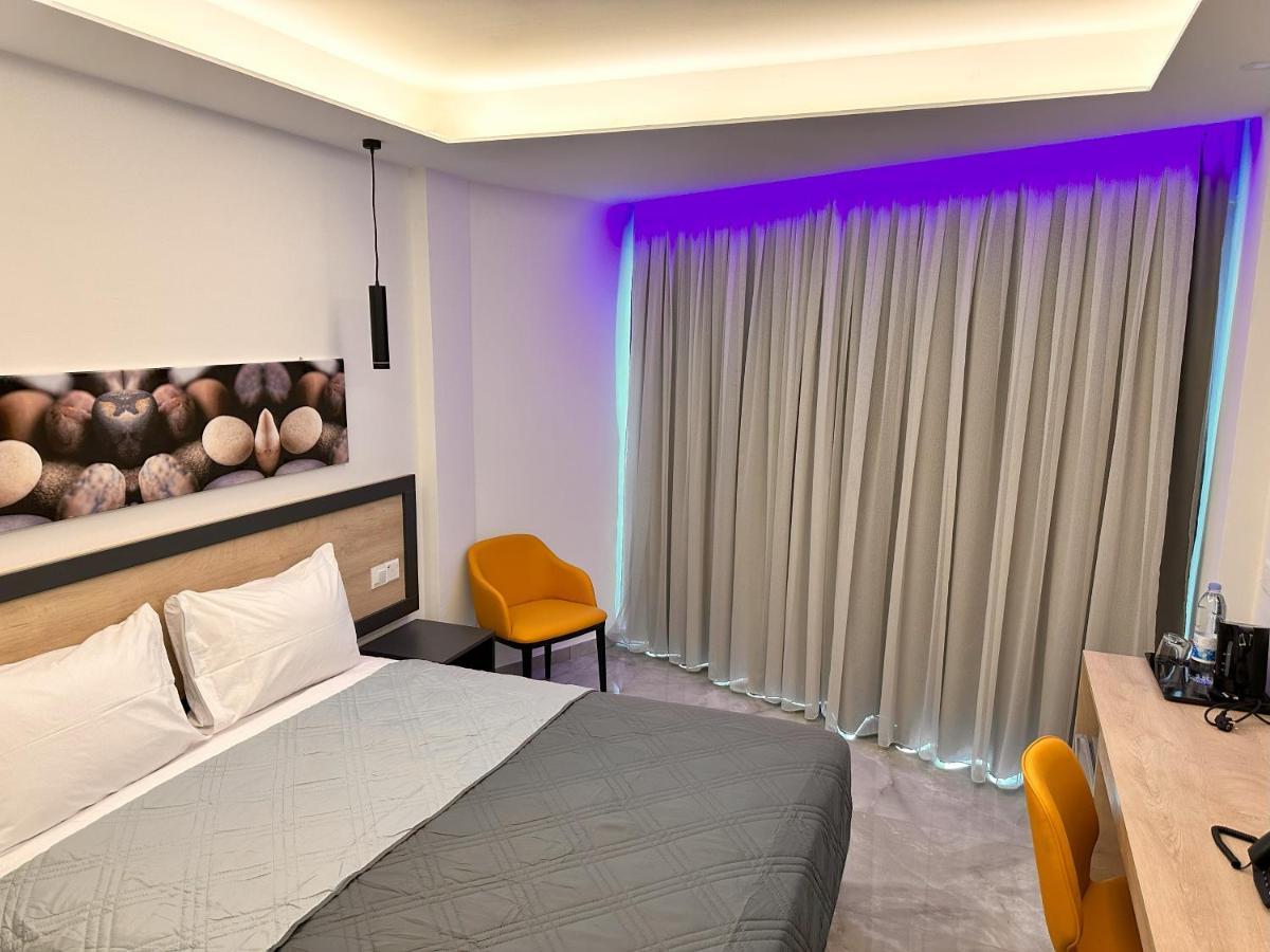Hotel Papouis 3*