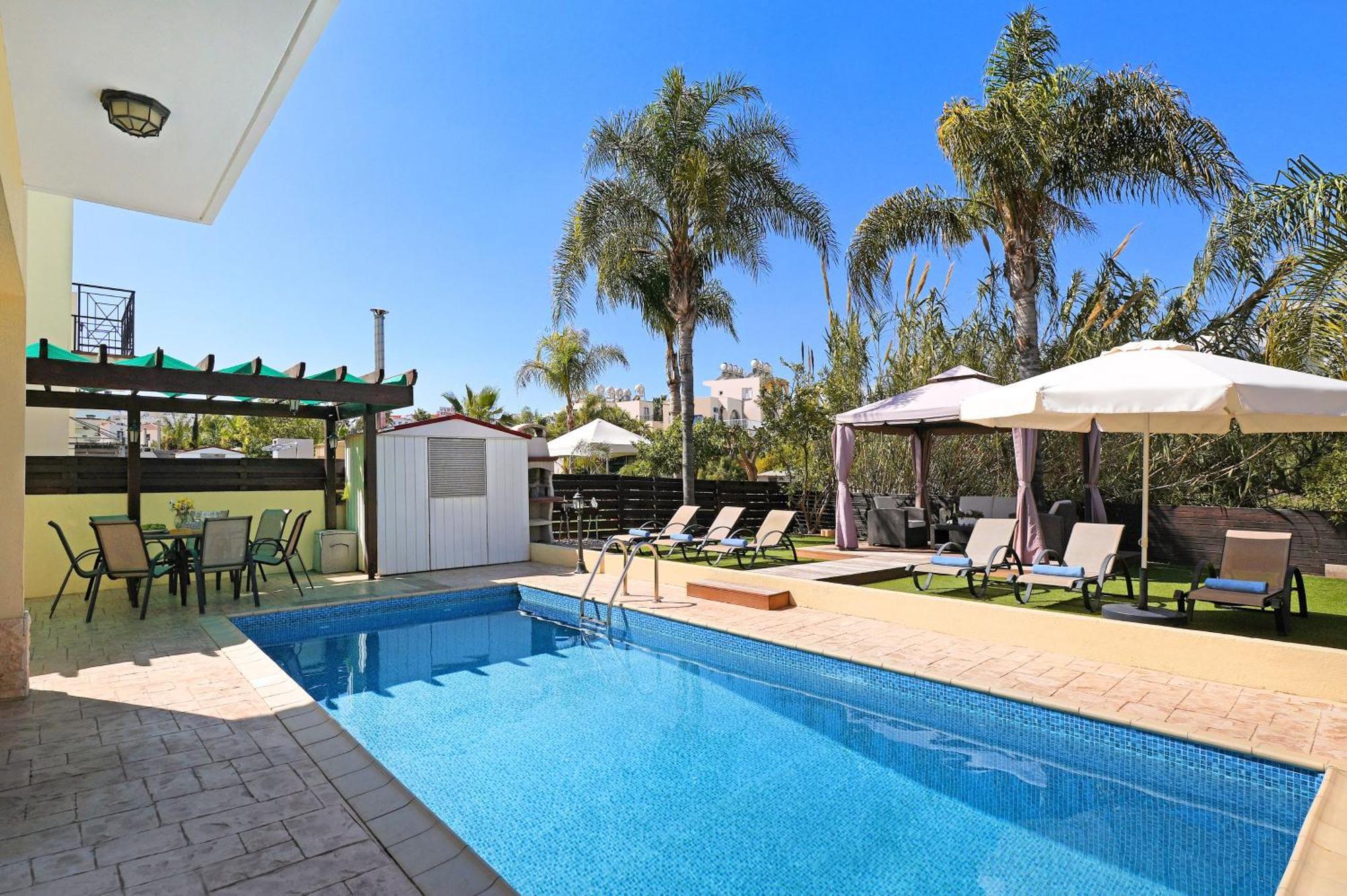 Holiday home Crystalia - 350m From Kalamies