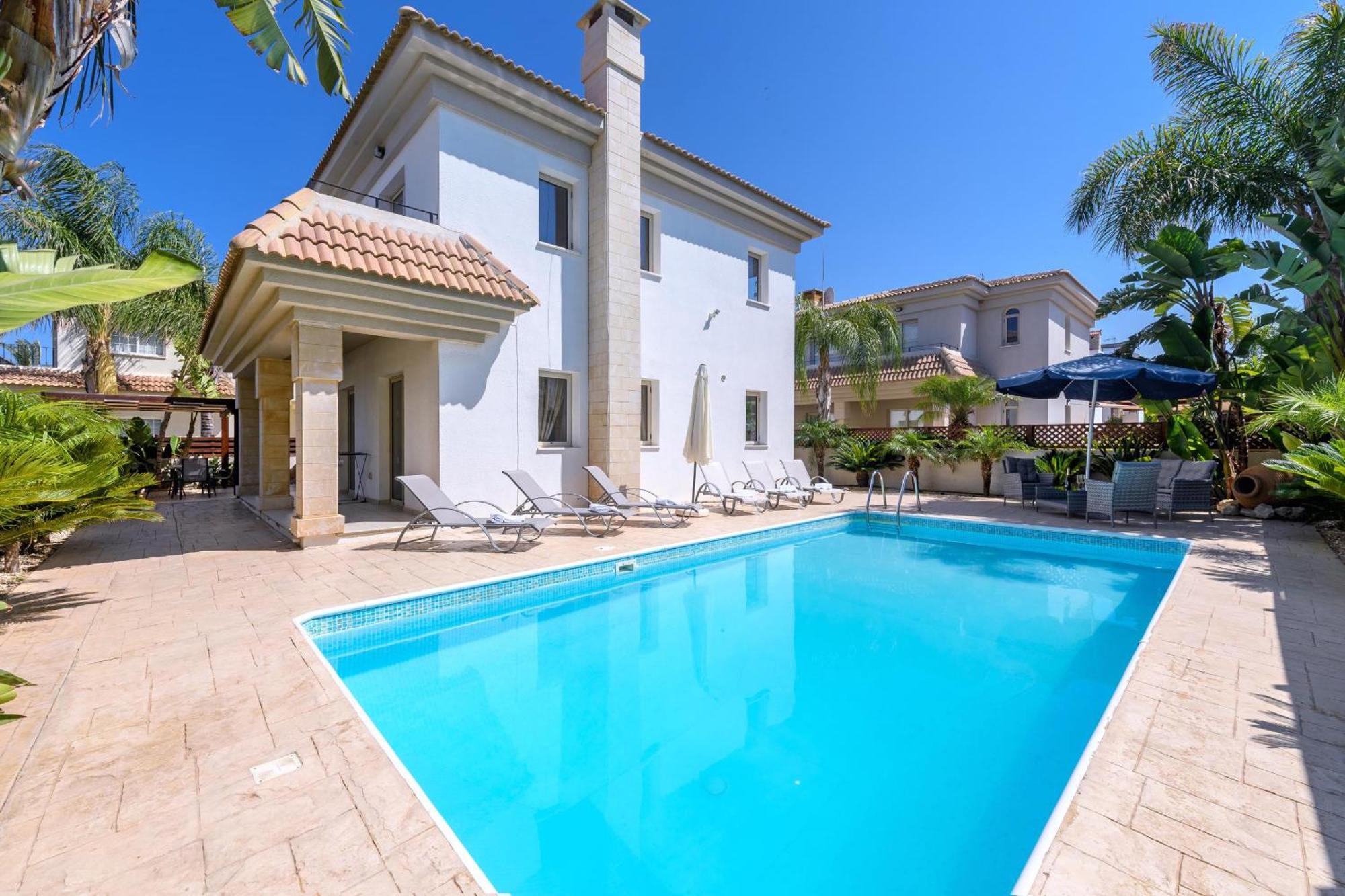 Villa Alex Kapparis *