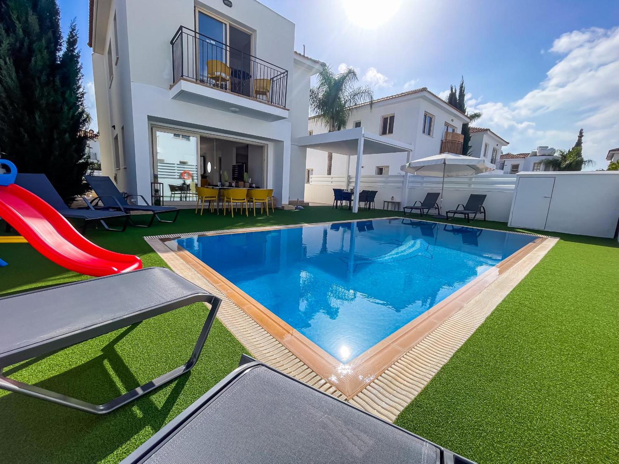 Villa Allegra Protaras