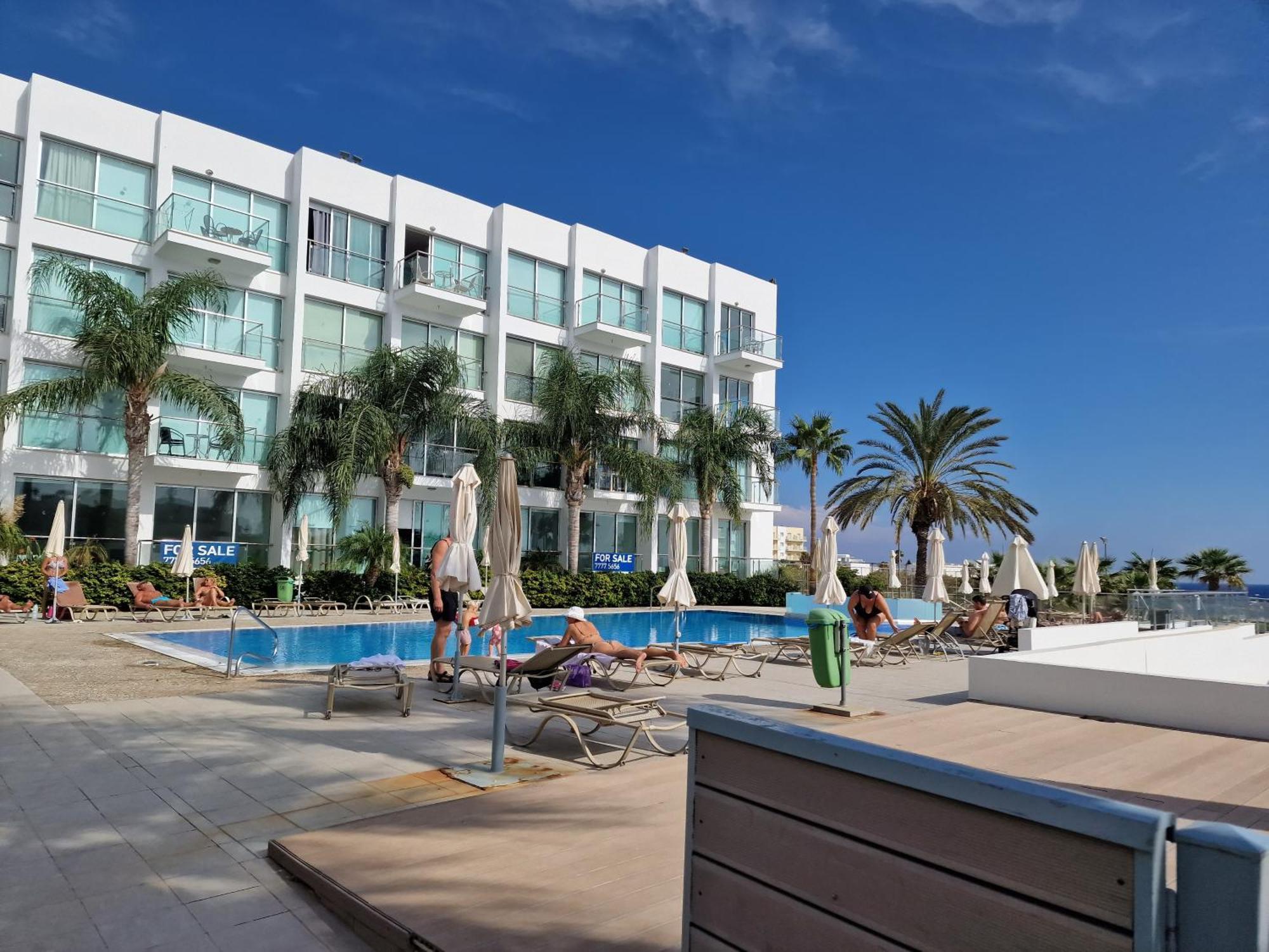 Apartment Coralli Stylish 1 Bedroom Protaras