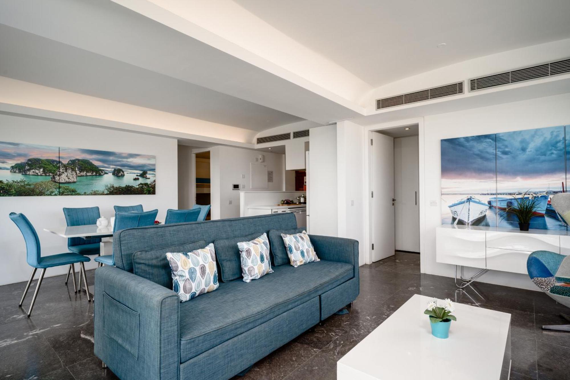 Beachfront Thalassa *