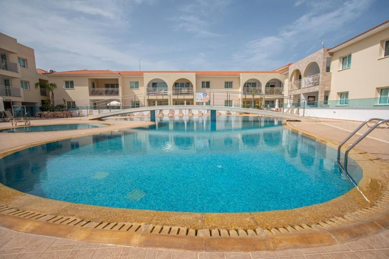 Dafni Apartment
