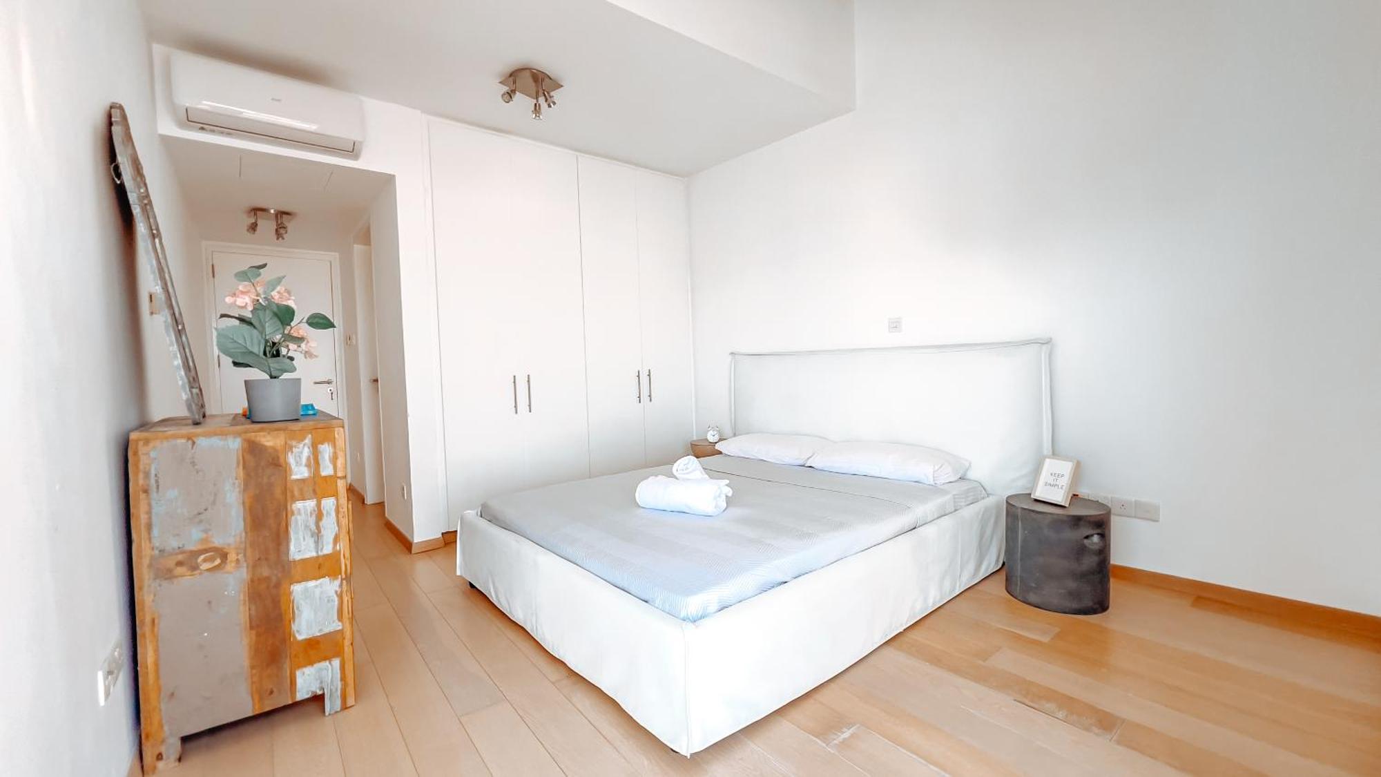 Wealthystays Niceday Hill Villa, 10M Walk To Beach *