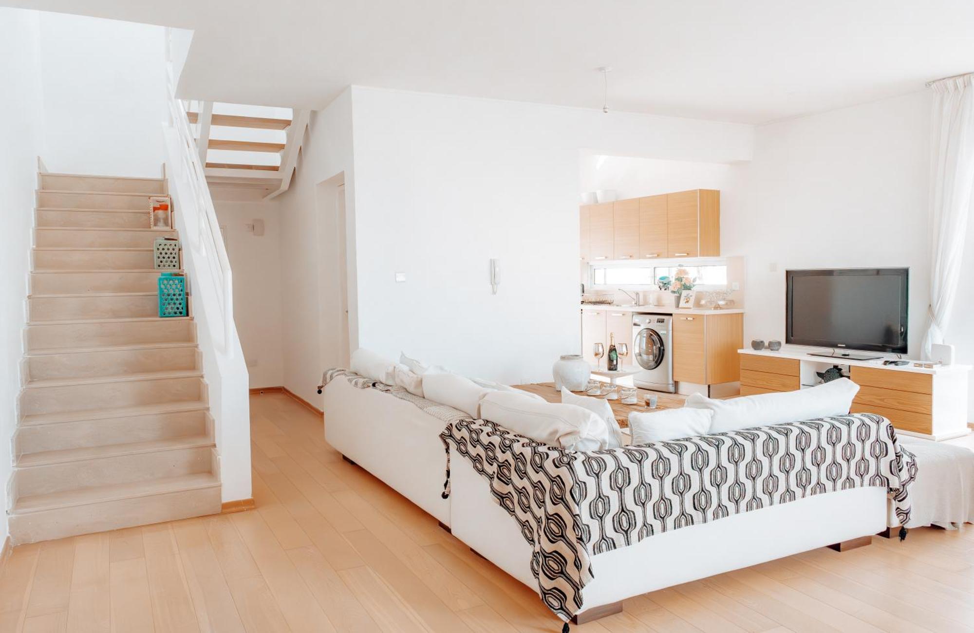 Wealthystays Niceday Hill Villa, 10M Walk To Beach Villa Protaras