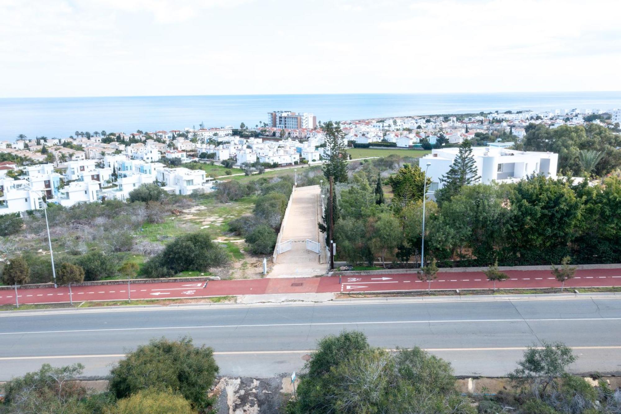 Wealthystays Niceday Hill Villa, 10M Walk To Beach *