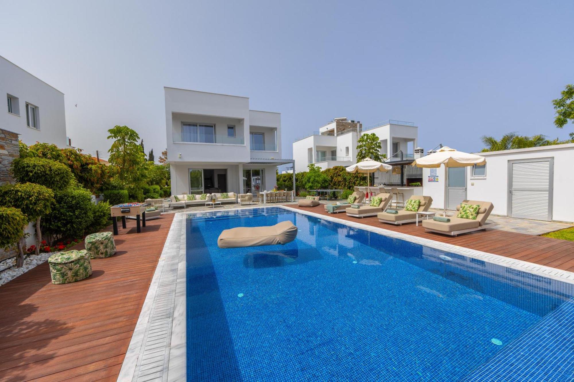 Villa Heaven 3 *