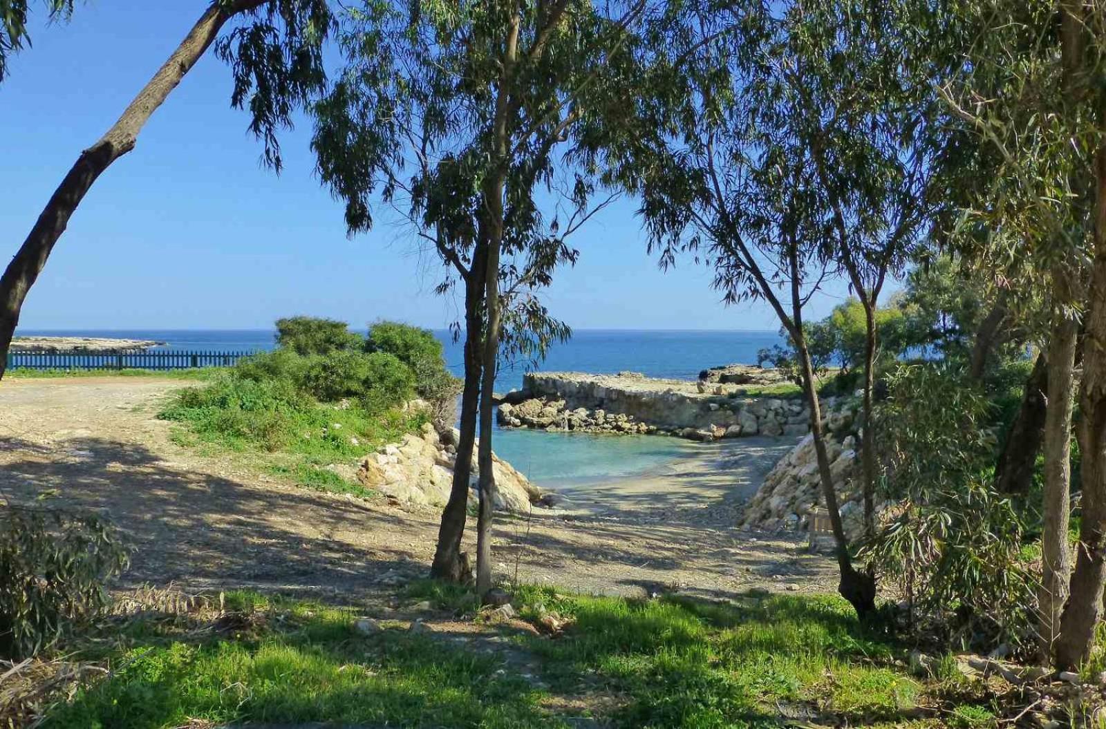 Amber - Coralli Beachfront Apartment Protaras
