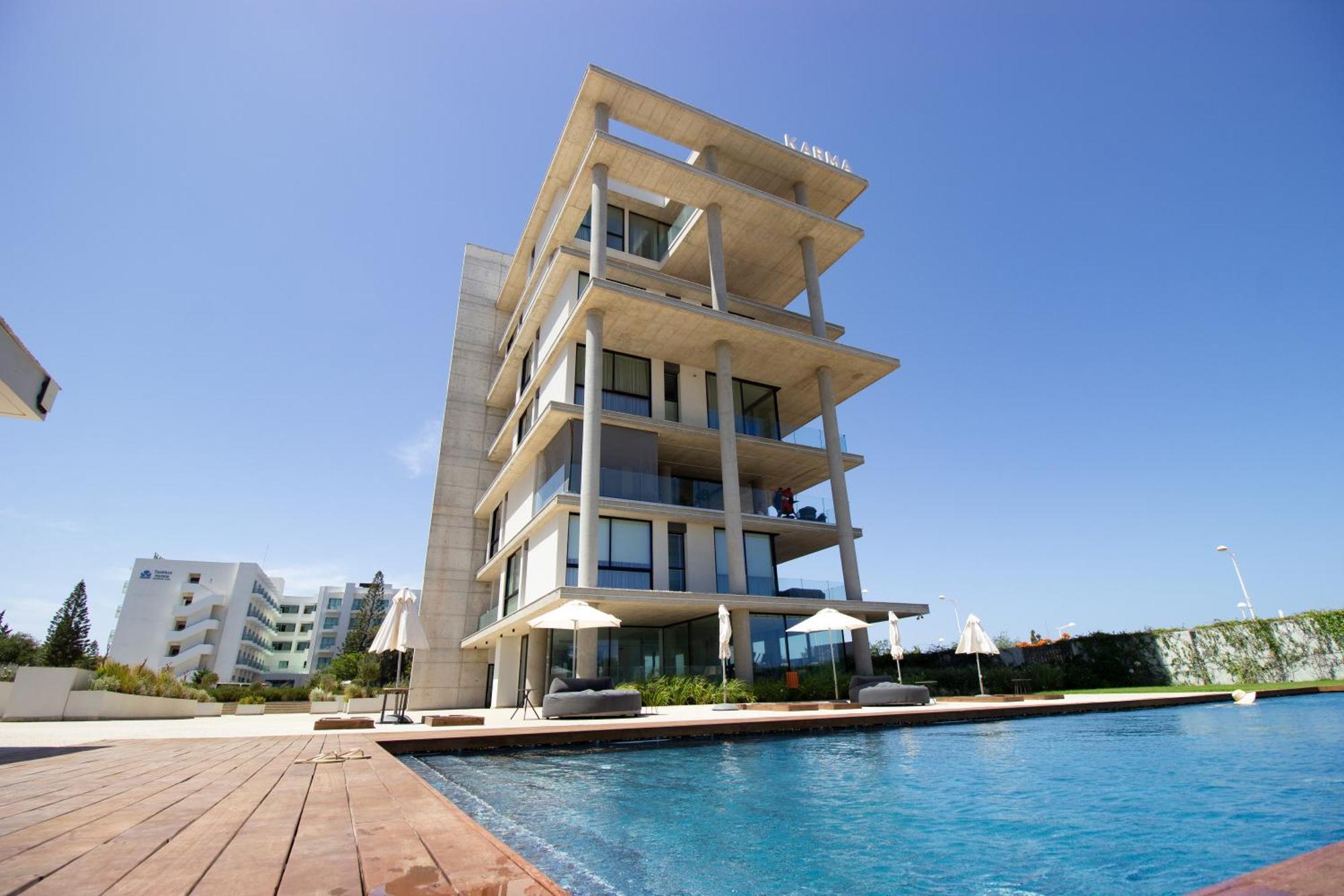 Apartment Luxury 4-bed With Sea-views