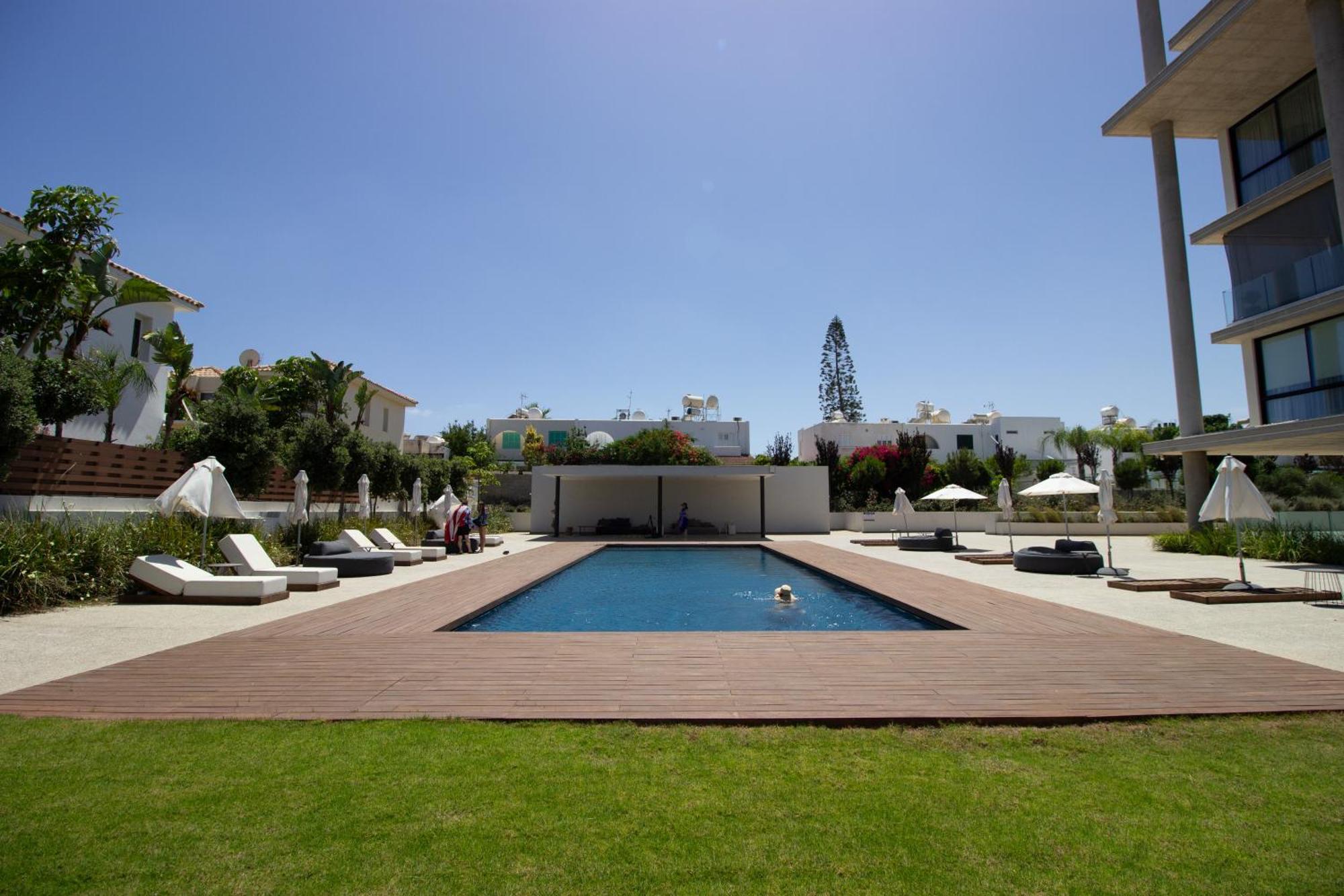 Apartment Luxury 4-bed With Sea-views Protaras