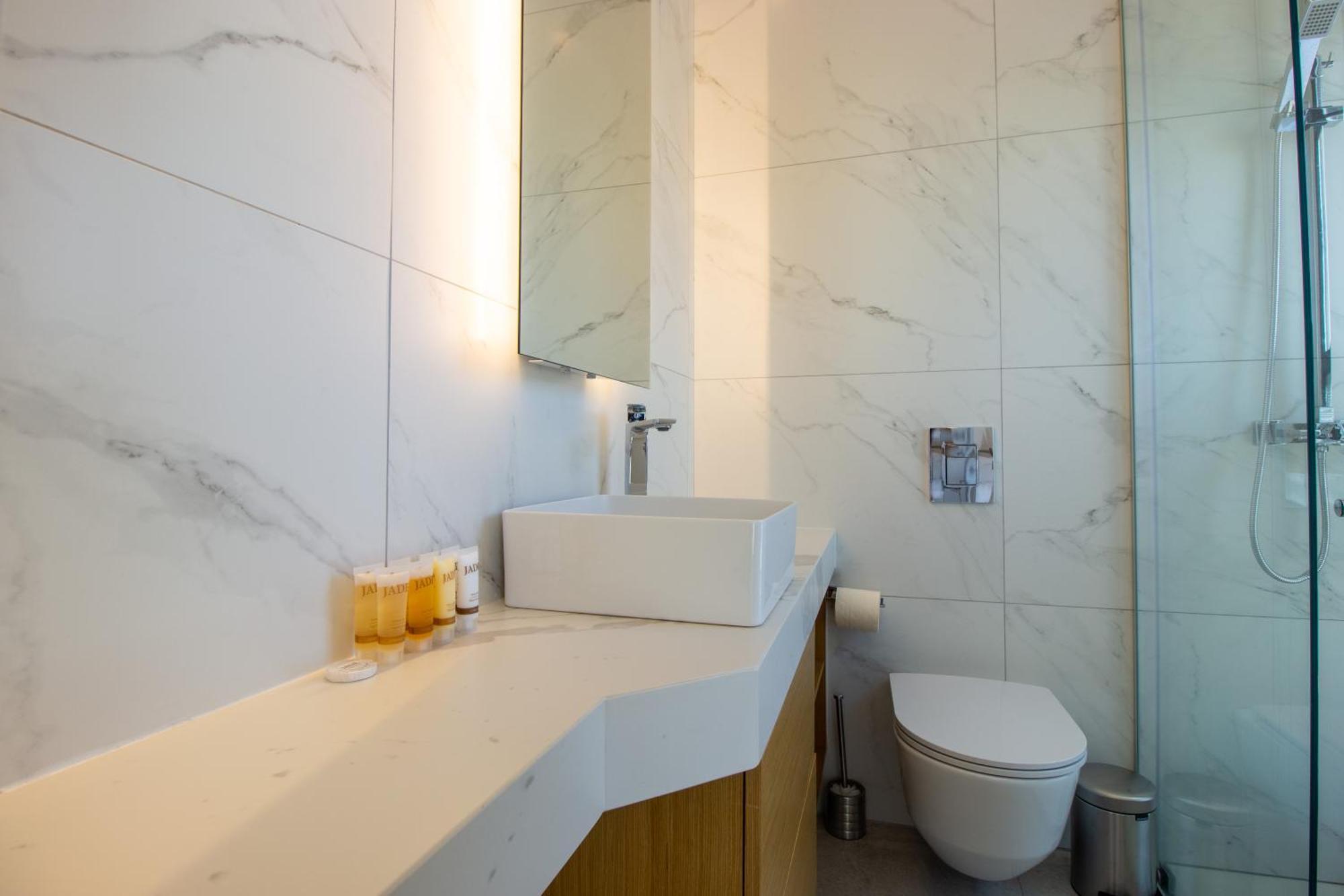 Luxury 4-bed With Sea-views Apartment Protaras
