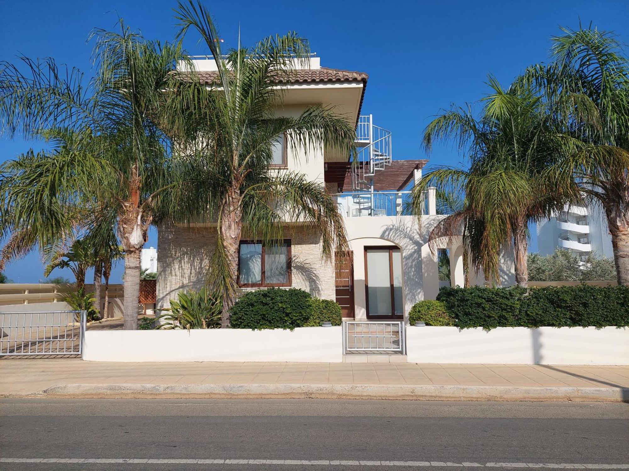 Sotmarie Villa *