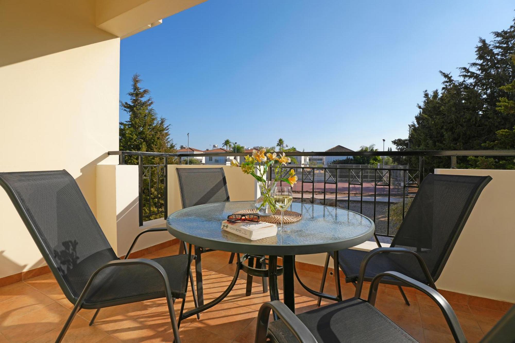 Neraida - 2bed Walk To Kalamies Apartment *