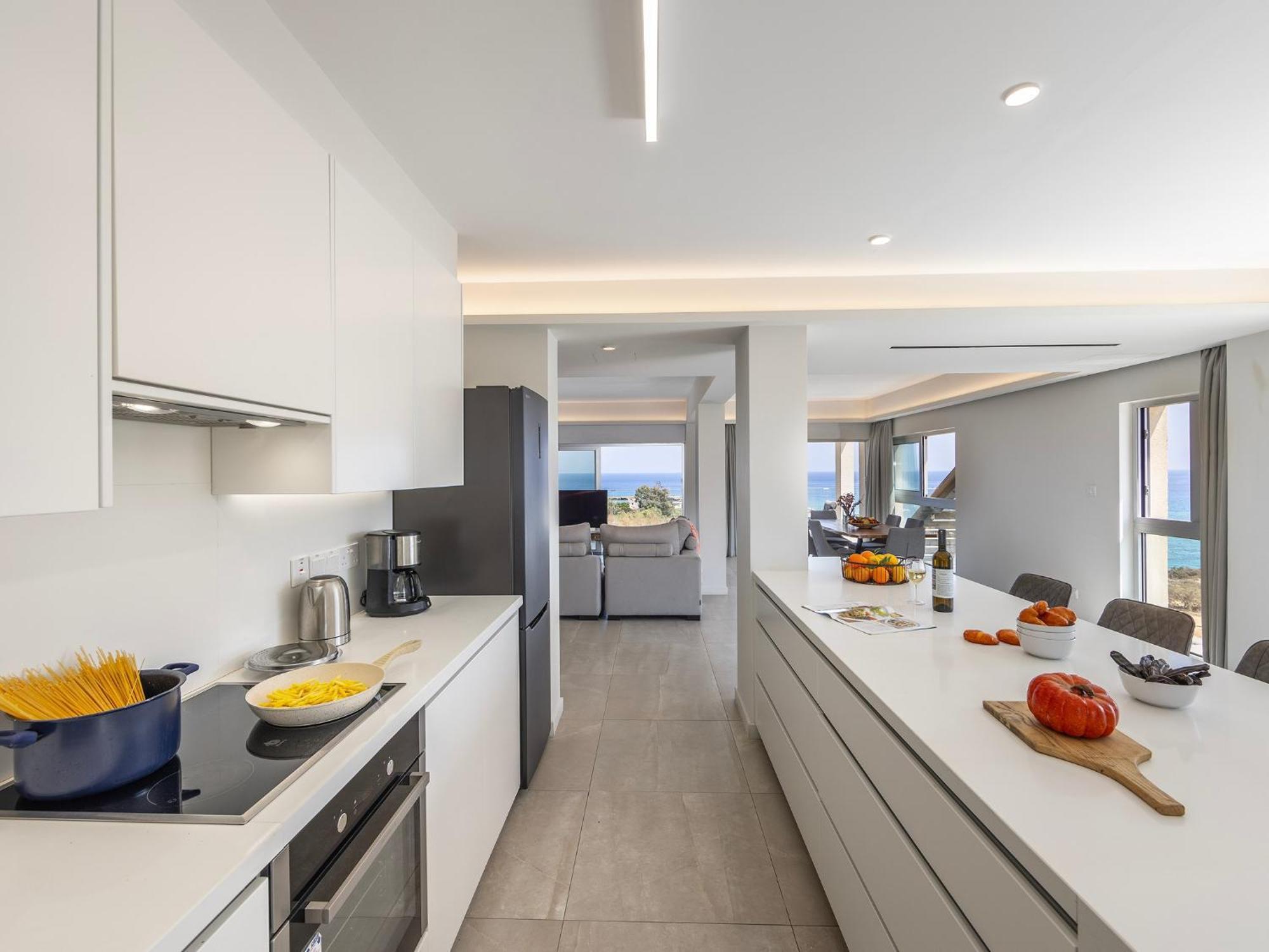 Emerald Bay Sea-front Penthouse Apartment Protaras