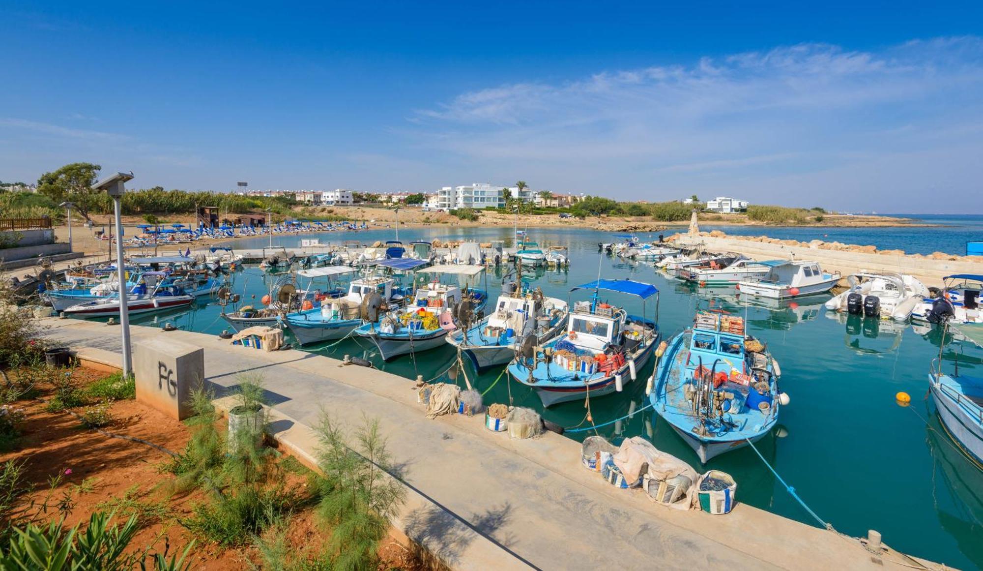 By The - Sea Pearl * Protaras
